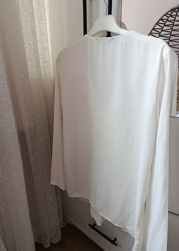 V Yaka Beyaz Kadın Bluz Puane - Görsel 2