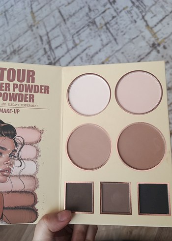 URATM Beauty kitap şeklinde makyaj seti - Görsel 5