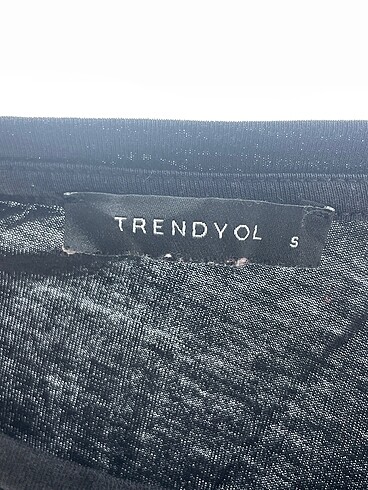 s Beden siyah Renk Trendyol & Milla Sweatshirt %70 İndirimli.