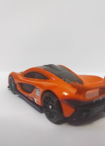  Mclaren p1 