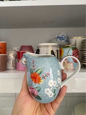 H&M Home Mavi Porselen Sütlük 250 Ml Blushing Birds Collection by Pip Stu