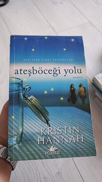 Ateşböceği yolu