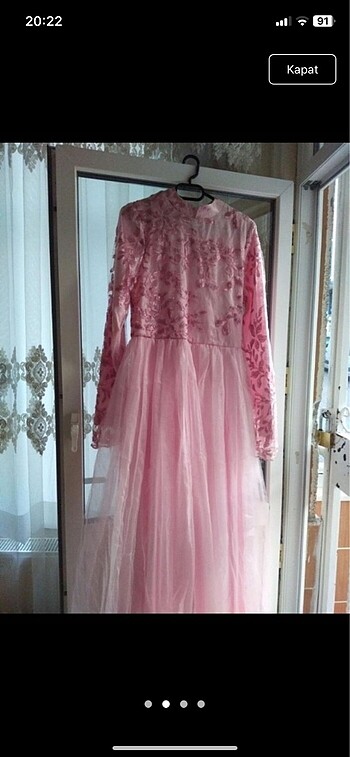 Elbise pembe