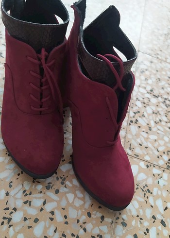 Bordo Süet Topuklu Kadın Bot