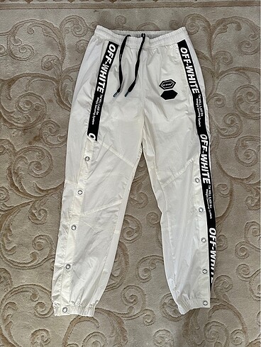 Off-white eşofman altı