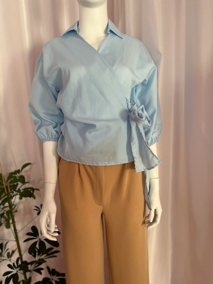 Kısa Kollu Kuşaklı Kadın Gömlek - Görsel 2