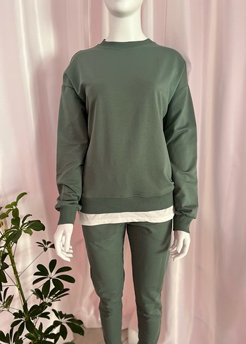 Sweatshirt ve Eşofman Takımı - Görsel 2