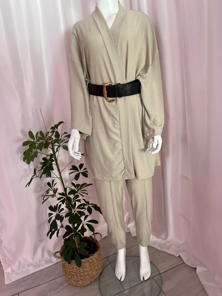 Bej Kemerli Kadın Uzun Takım - Görsel 2