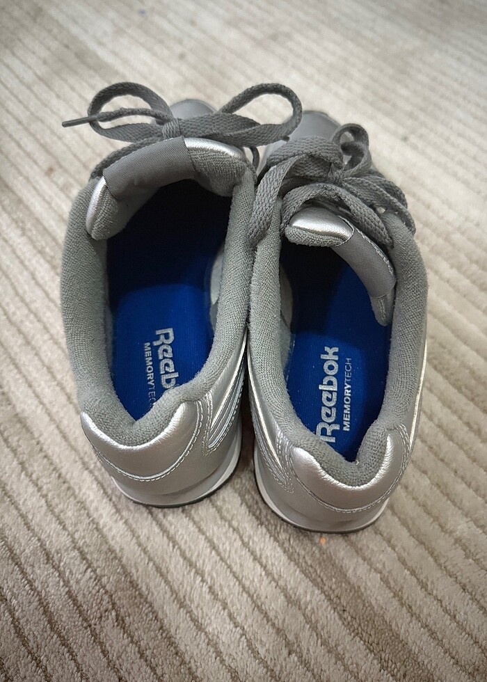 Reebok Gri Kadın Ayakkabı - Görsel 3