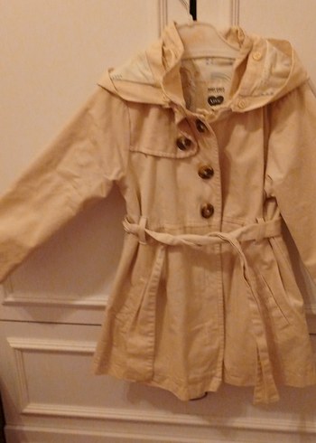 Bej Kız Çocuk Keten Düğmeli Trençkot - Görsel 3