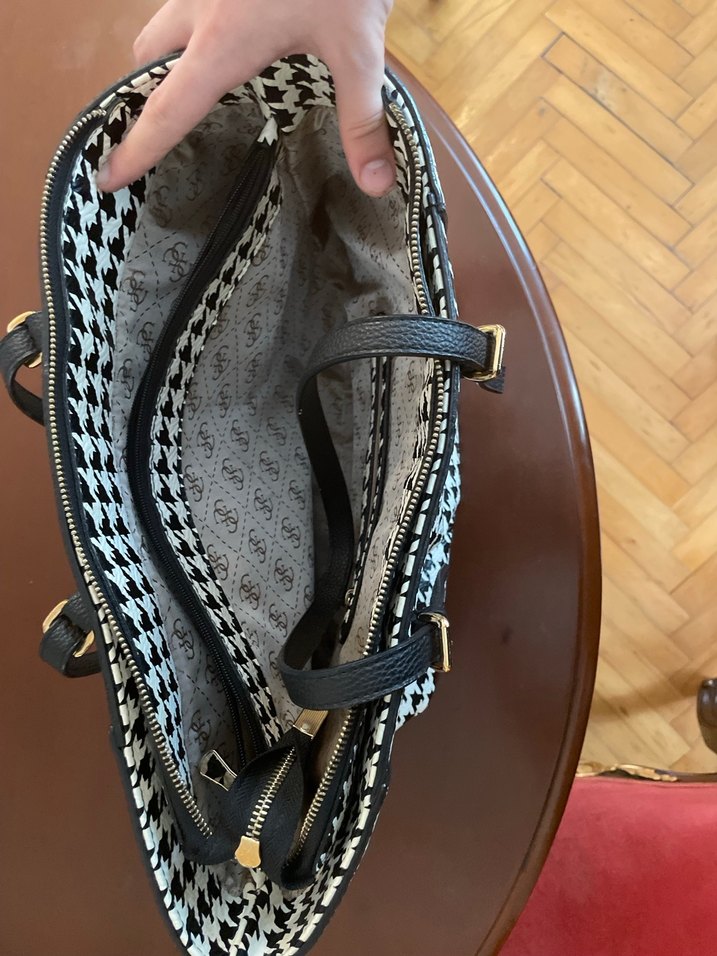 Zincir Detaylı  Ekose Kadın Çanta - Görsel 4