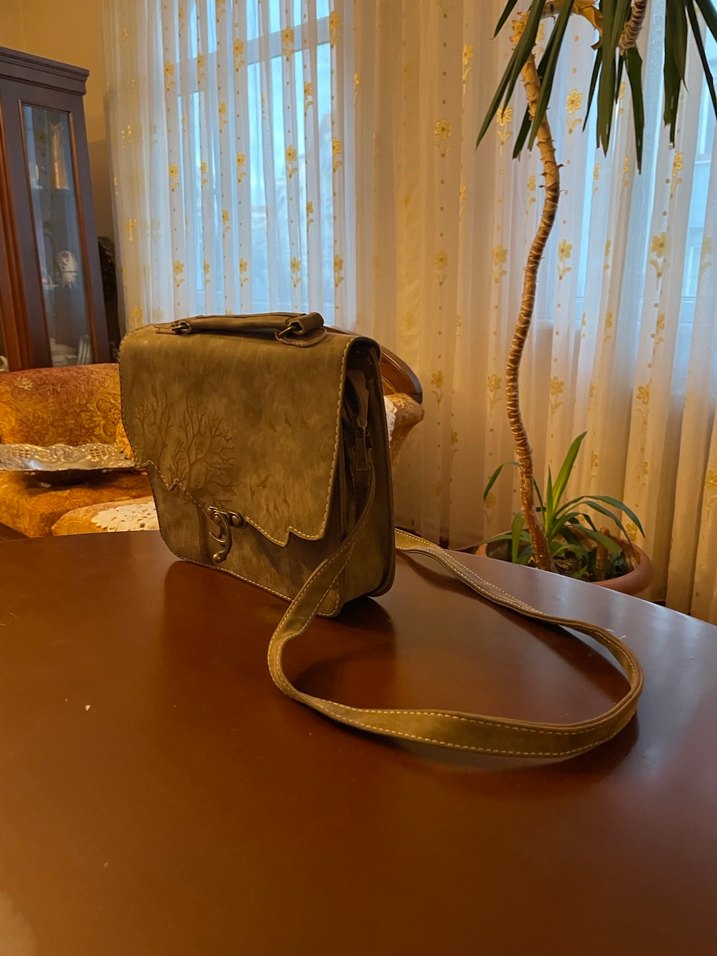 Bej Süet Kapaklı Kadın Çanta - Görsel 2