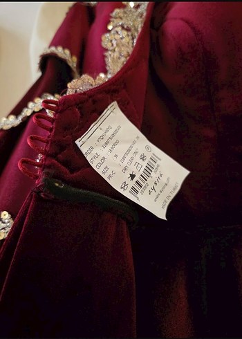 Uzun Kollu Straplez Prenses Gelinlik - Görsel 4