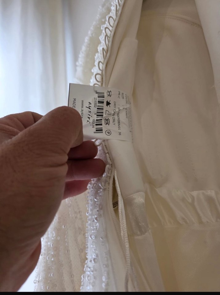 Uzun Kollu Straplez Prenses Gelinlik - Görsel 3