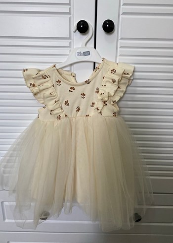 Kız Çocuk Fırfırlı Beyaz Nakışlı Elbise - Görsel 2