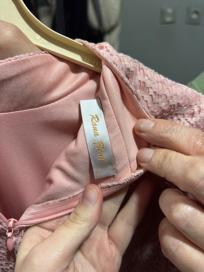 Dantel Detaylı Pembe Uzun Elbise - Görsel 3