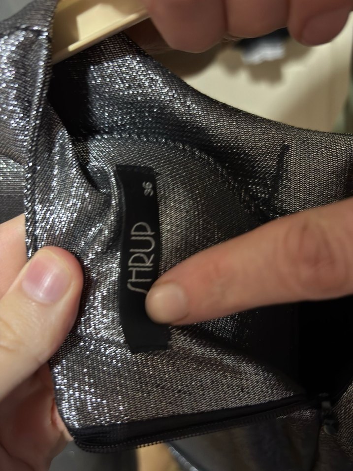 Gri Uzun Drapeli Straplez Elbise - Görsel 3