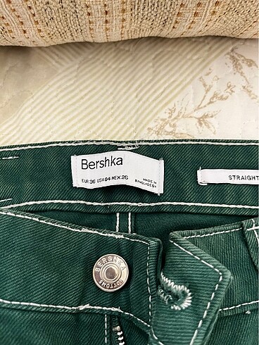s Beden Bershka Pantolon