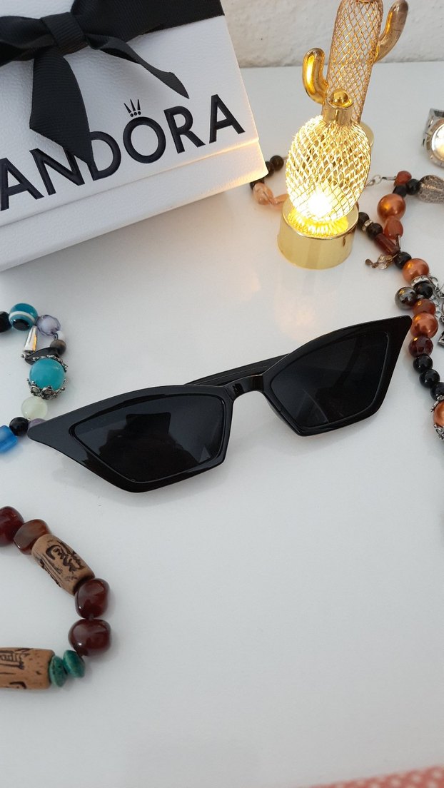 Boncuk Detaylı Çok Renkli Kadın Gözlüğü - Görsel 2