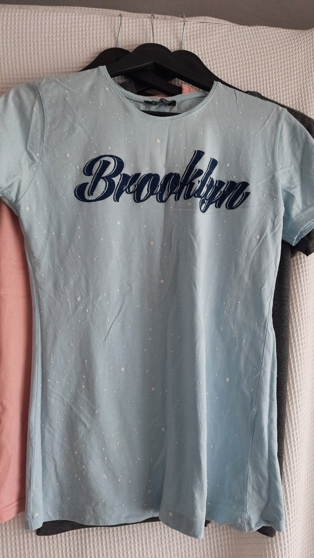 Gri Baskılı Kadın Tişörtü, Kısa Kollu, Rahat Kesim - Görsel 2