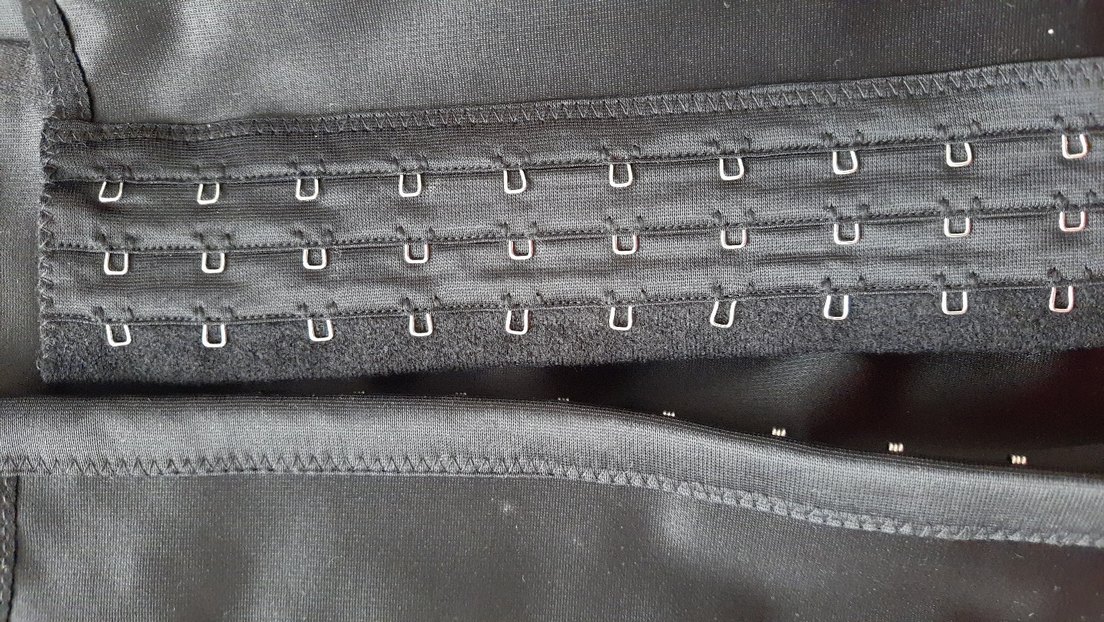 Siyah Göğüs Açma Detaylı Korse - Görsel 3