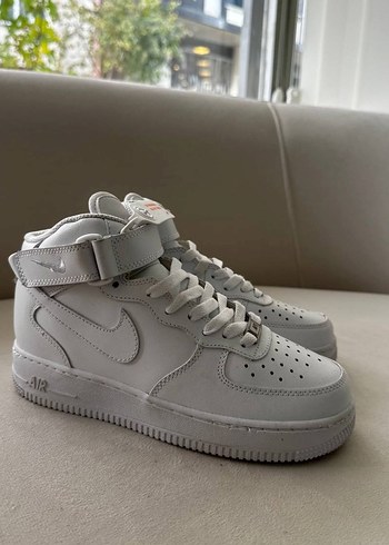 Nike Beyaz Nike Air Force 1 Yuksek Spor Ayakkabi