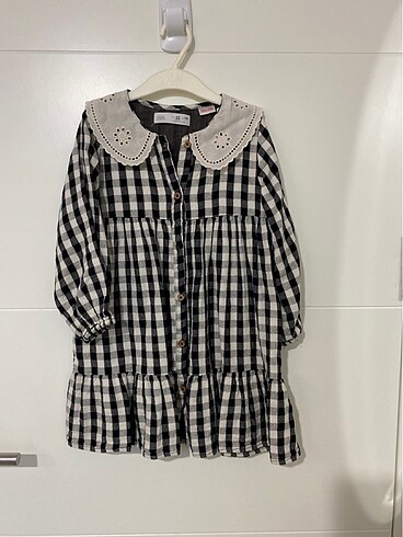 Zara kids pötikareli elbise
