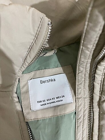 Bershka Şişme mont