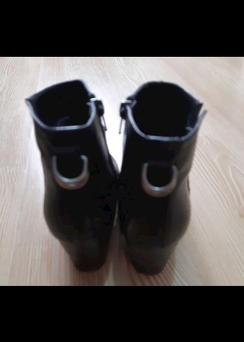 Siyah Deri Stiletto Topuklu Kadın Bot - Görsel 4