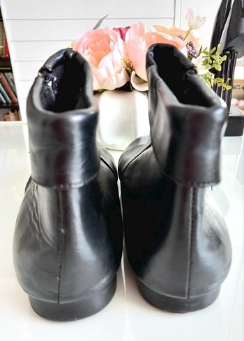 Siyah Kadın Deri Dolgu Topuklu Goth Bot - Görsel 2