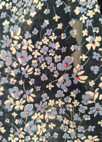 Mavi Çiçekli Fırfırlı Bohem Kadın Bluz - Görsel 5