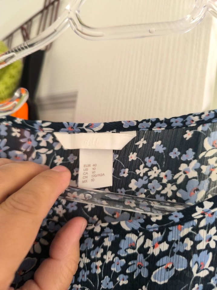 Mavi Çiçekli Fırfırlı Bohem Kadın Bluz - Görsel 2