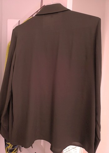 Düğmeli Haki Kadın Gömlek - Görsel 4