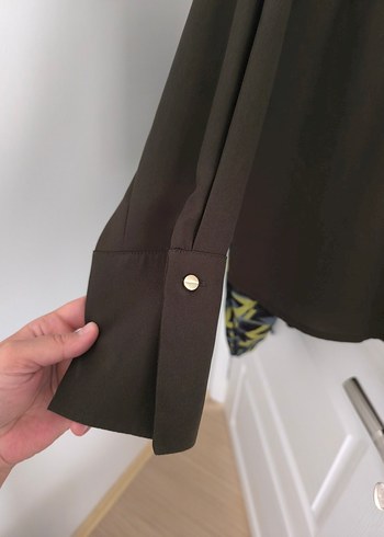 Düğmeli Haki Kadın Gömlek - Görsel 3