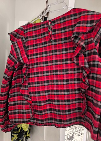 Kırmızı Kareli Fırfırlı Uzun Kollu Bluz - Görsel 4