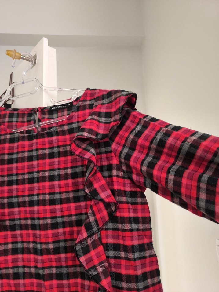 Kırmızı Kareli Fırfırlı Uzun Kollu Bluz - Görsel 3