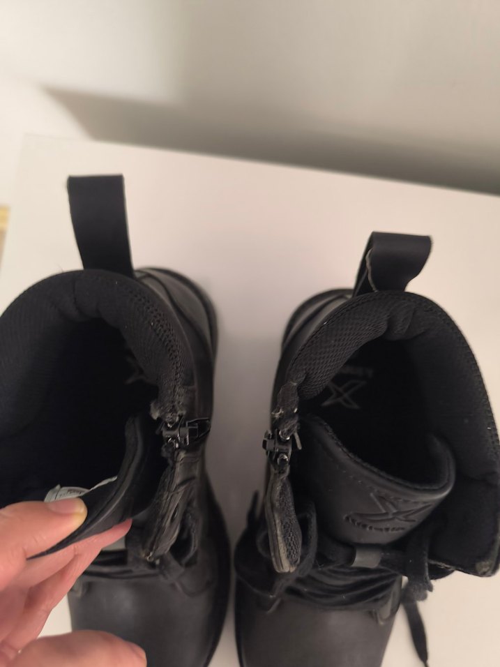 Erkek Çocuk Siyah Tokalı Bot Kinetix 37 no - Görsel 2