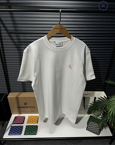 Calvin Klein T-Shirt