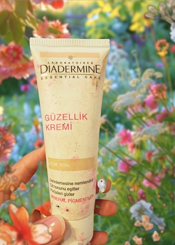 Diadermine Açık Ton Güzellik Kremi