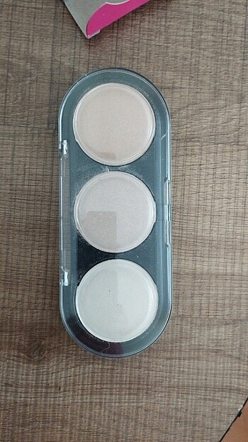Beden Renk 3 renkli highlighter