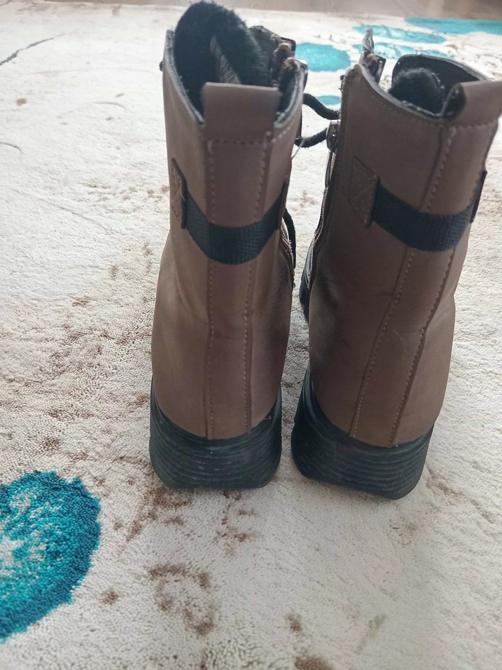 Kahverengi Süet Bağcıklı Kadın Bot - Görsel 2