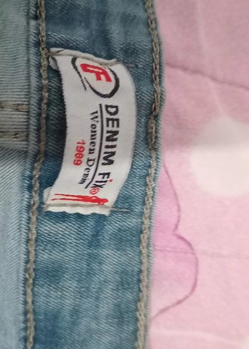 Mavi Düğmeli Kadın Denim Pantolon - Görsel 2