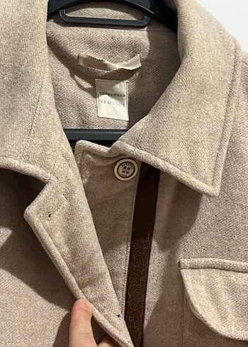 Yargıcı Düğmeli Bej Midi Kadın Kaban - Görsel 3