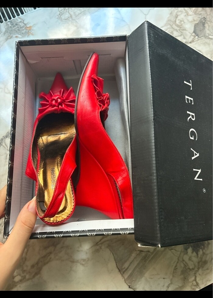 Tergan Kırmızı Ayakkabı - Görsel 2