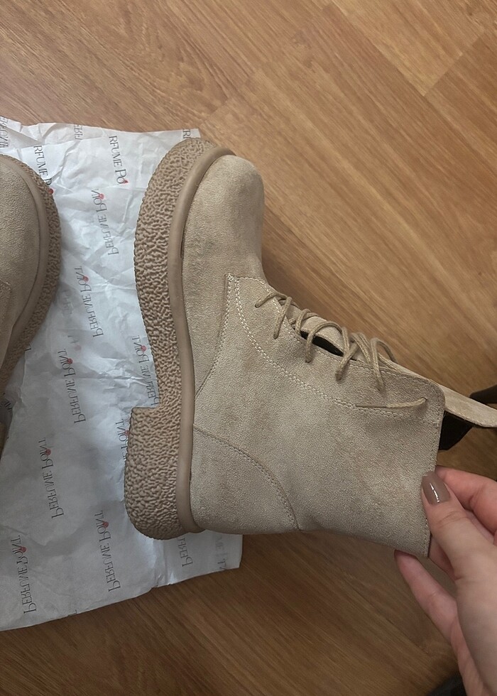 Kadın Bot - Görsel 5