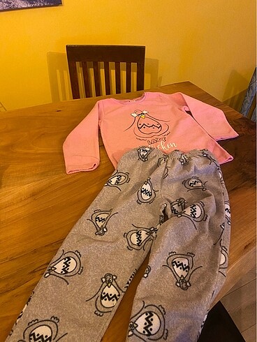 9-10 yaş kız polar pijama takımı