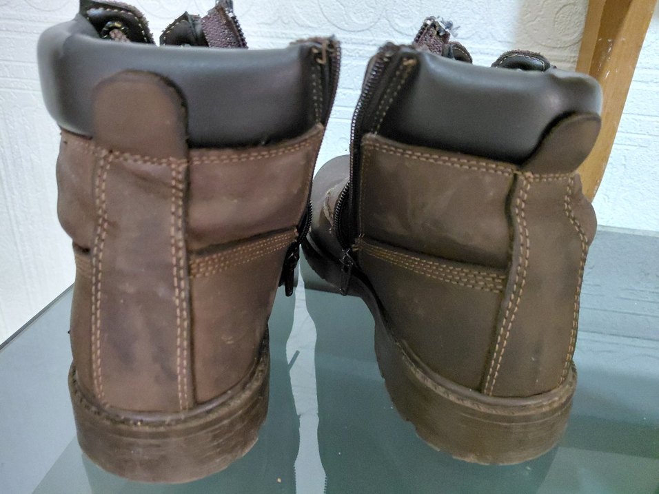 bot erkek Çocuk - Görsel 2