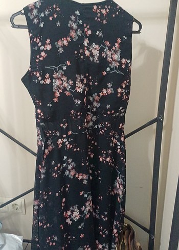 Siyah Çiçek Desenli Bohem Midi Elbise - Görsel 7