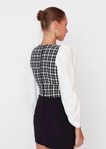 V Yaka Bel Detaylı Midi Kadın Bluz - Görsel 3