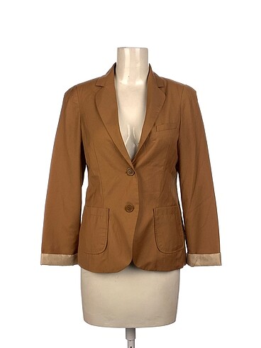 Bershka Blazer %70 İndirimli.